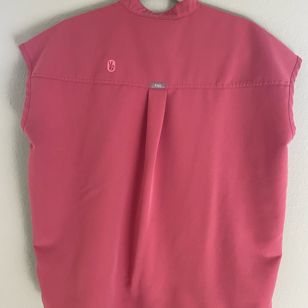 Figs Breast Cancer Awareness Scrubs Rafaela Top